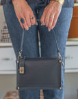 Borsa Shany