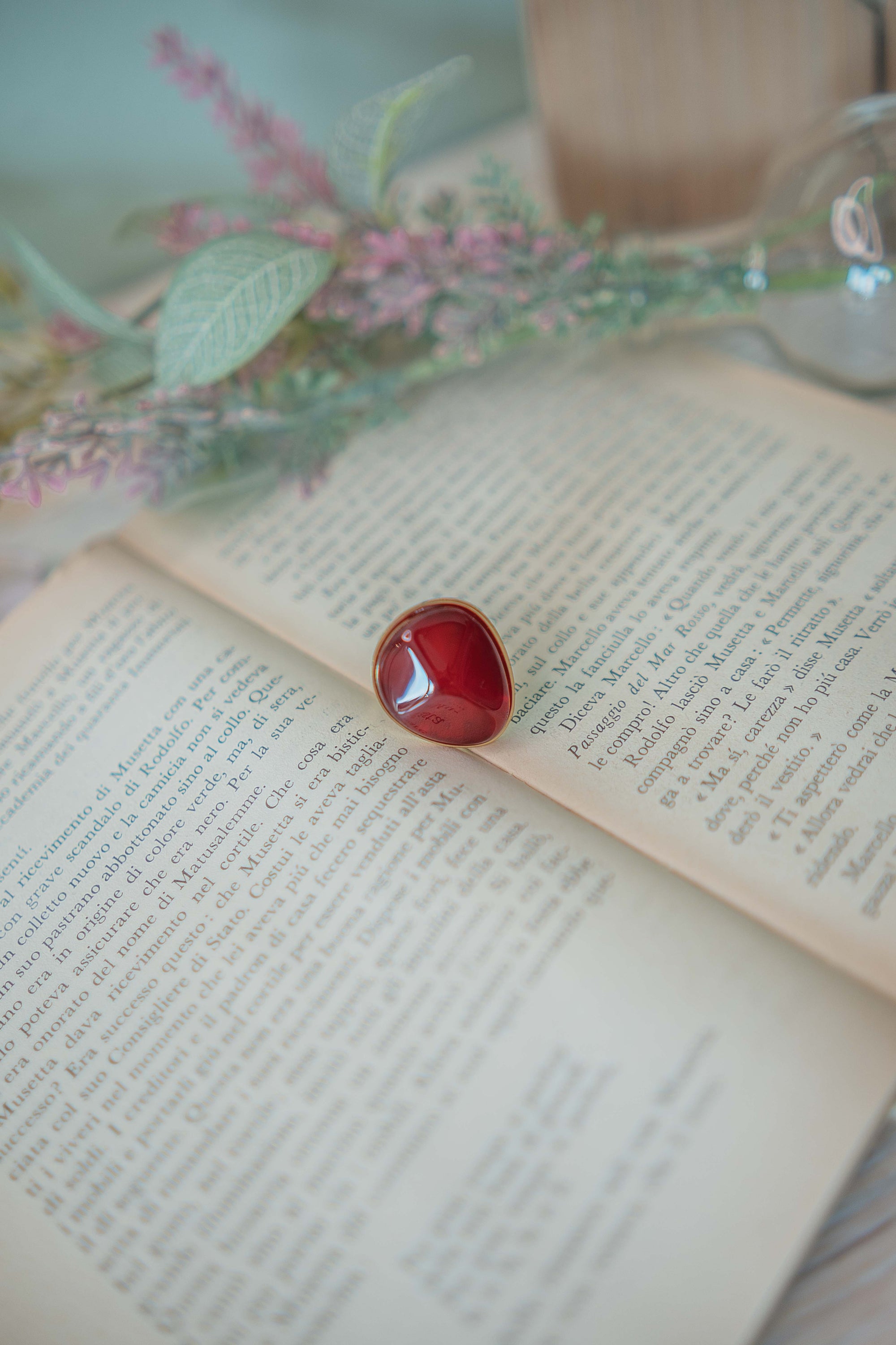 Anello Pietra Stilizzata