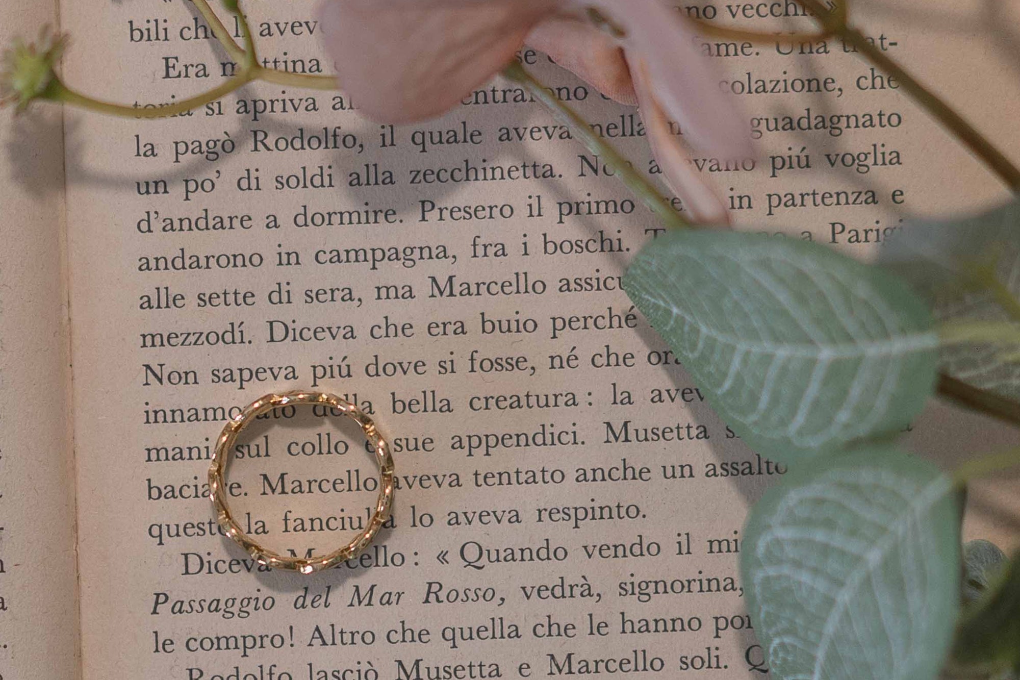 Anello Foglioline