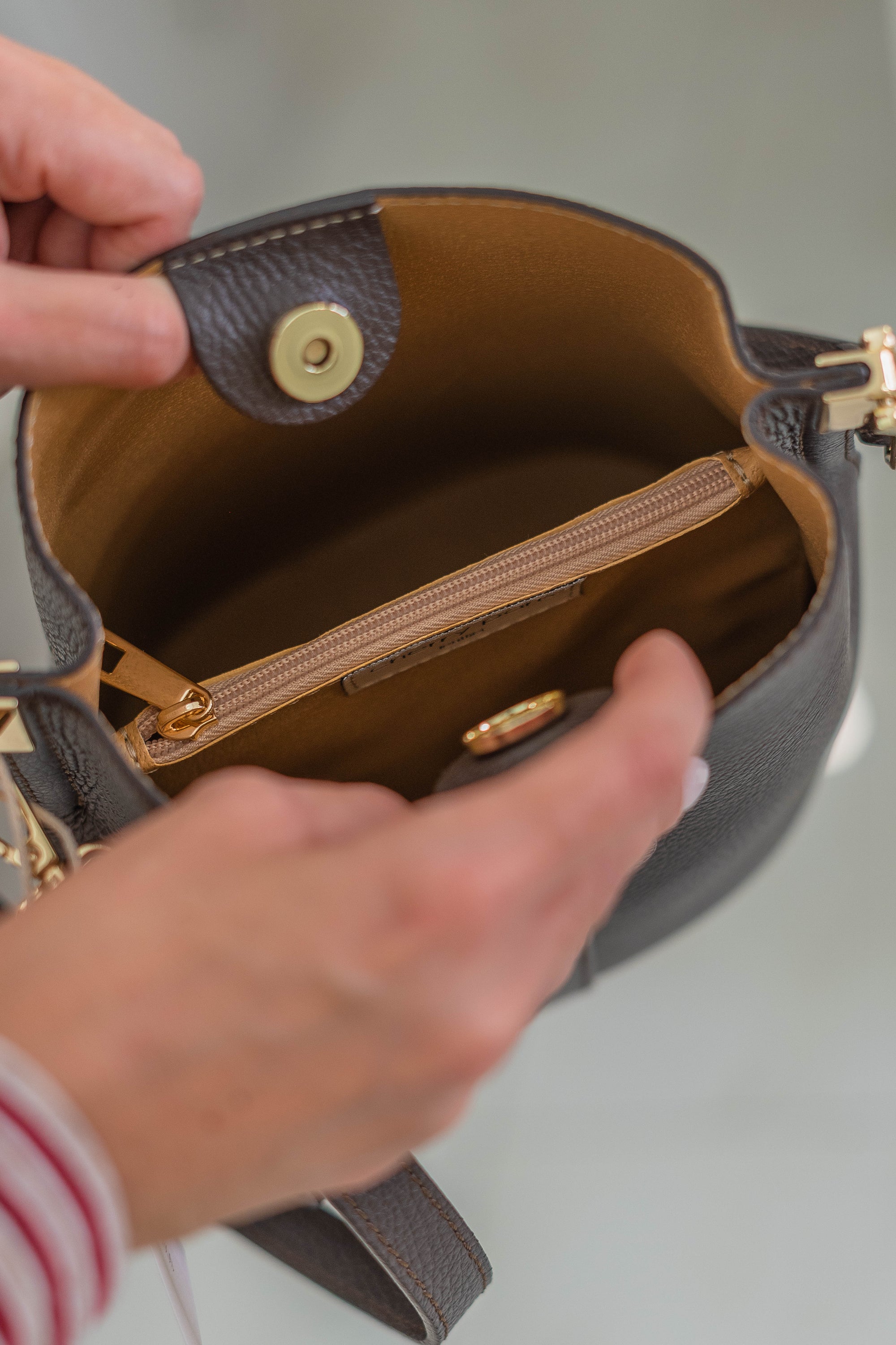 Borsa Nita