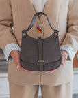 Borsa Shelly