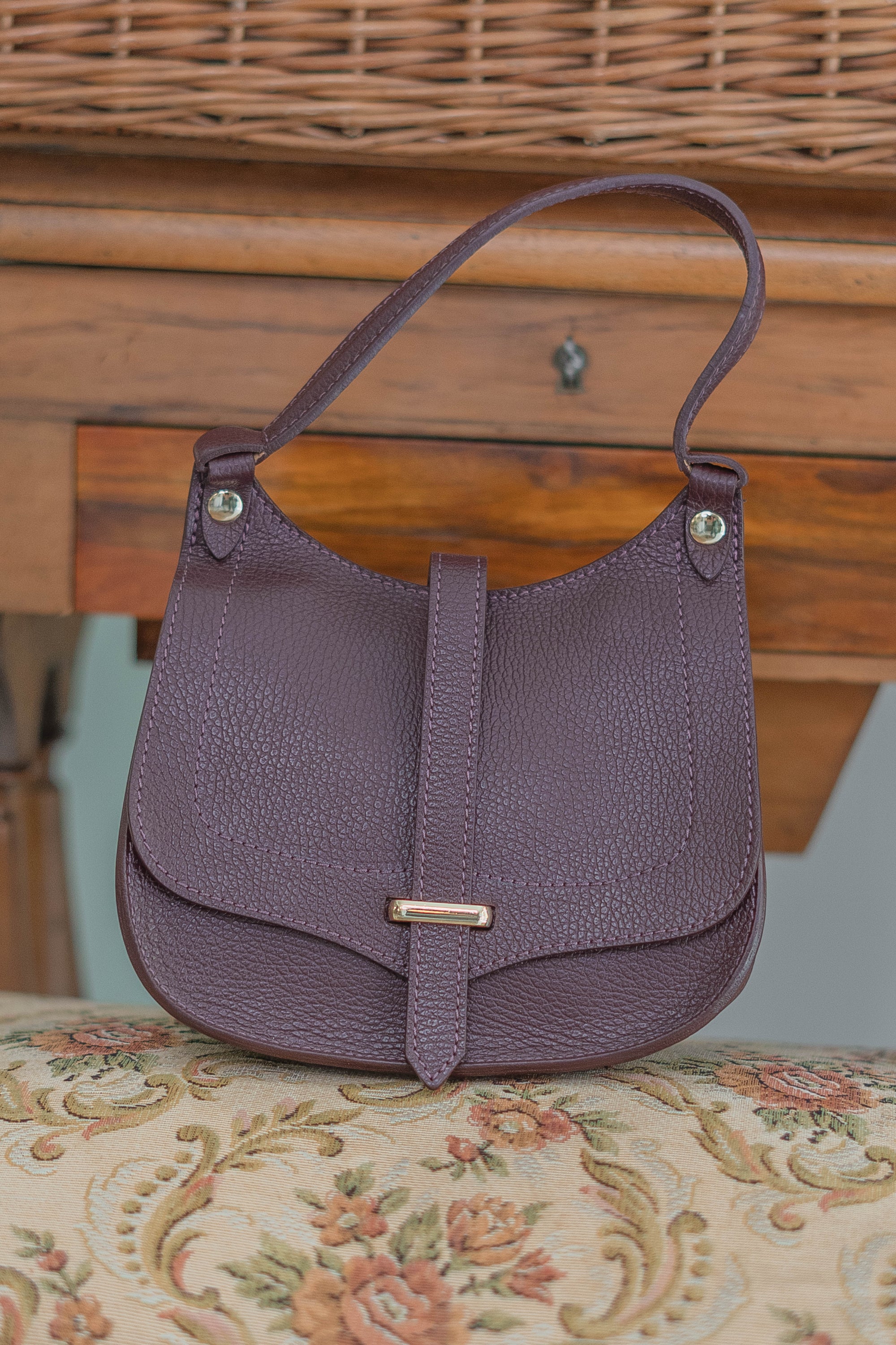 Borsa Shelly