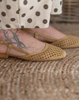 Scarpe Slingback Senape