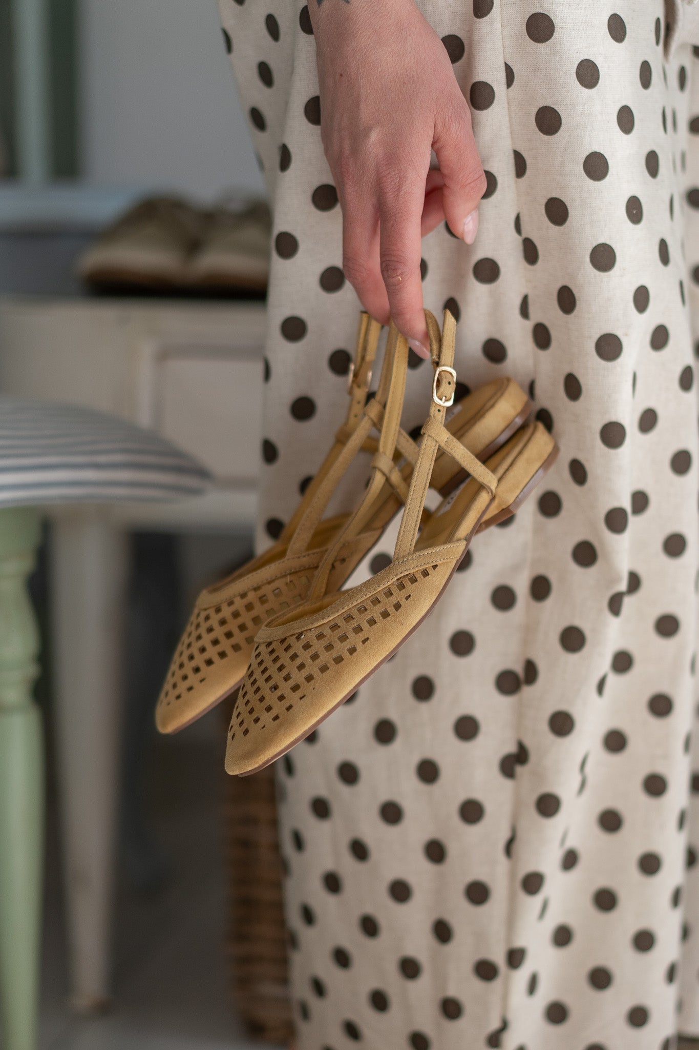 Scarpe Slingback Senape
