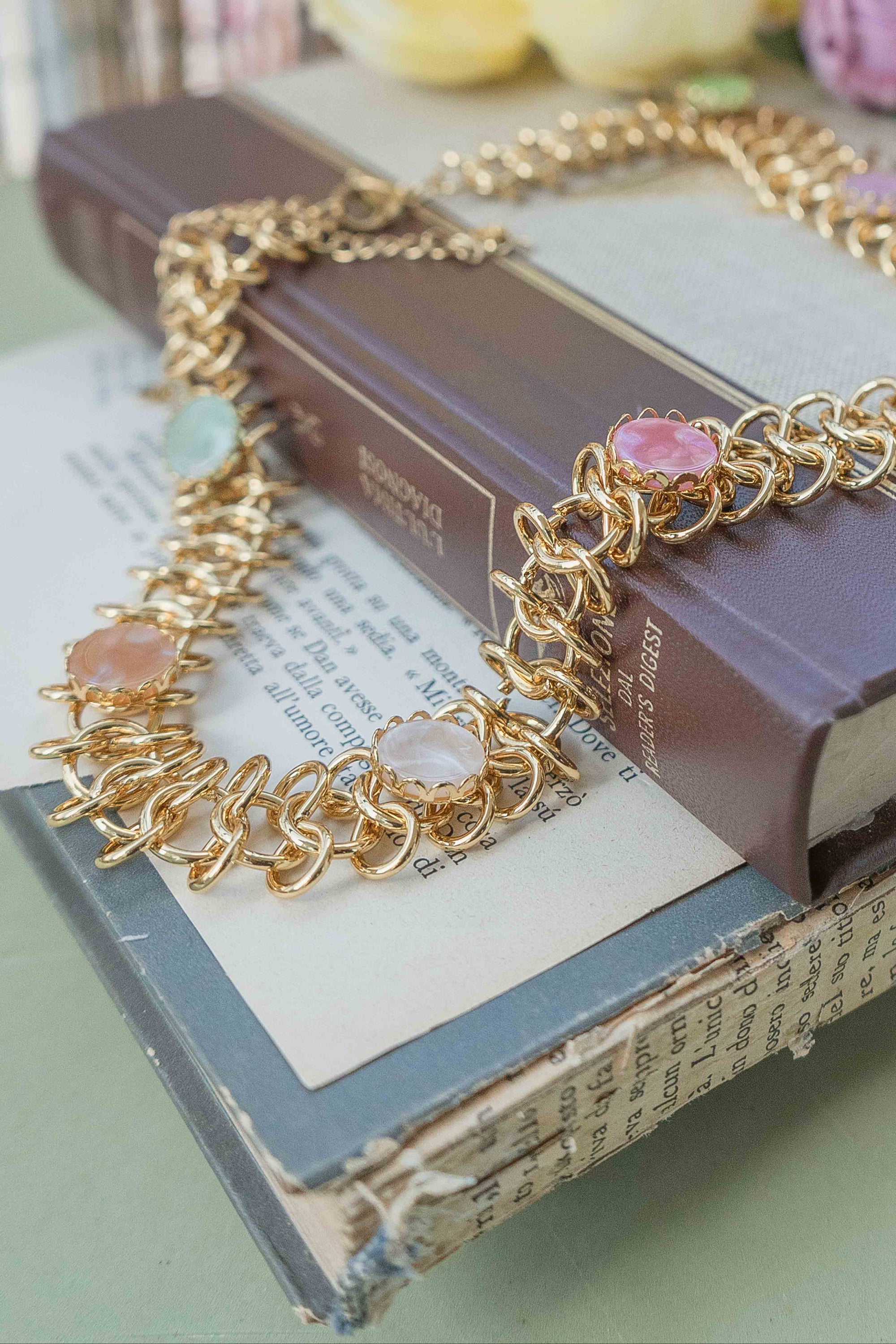 Collana Pastello