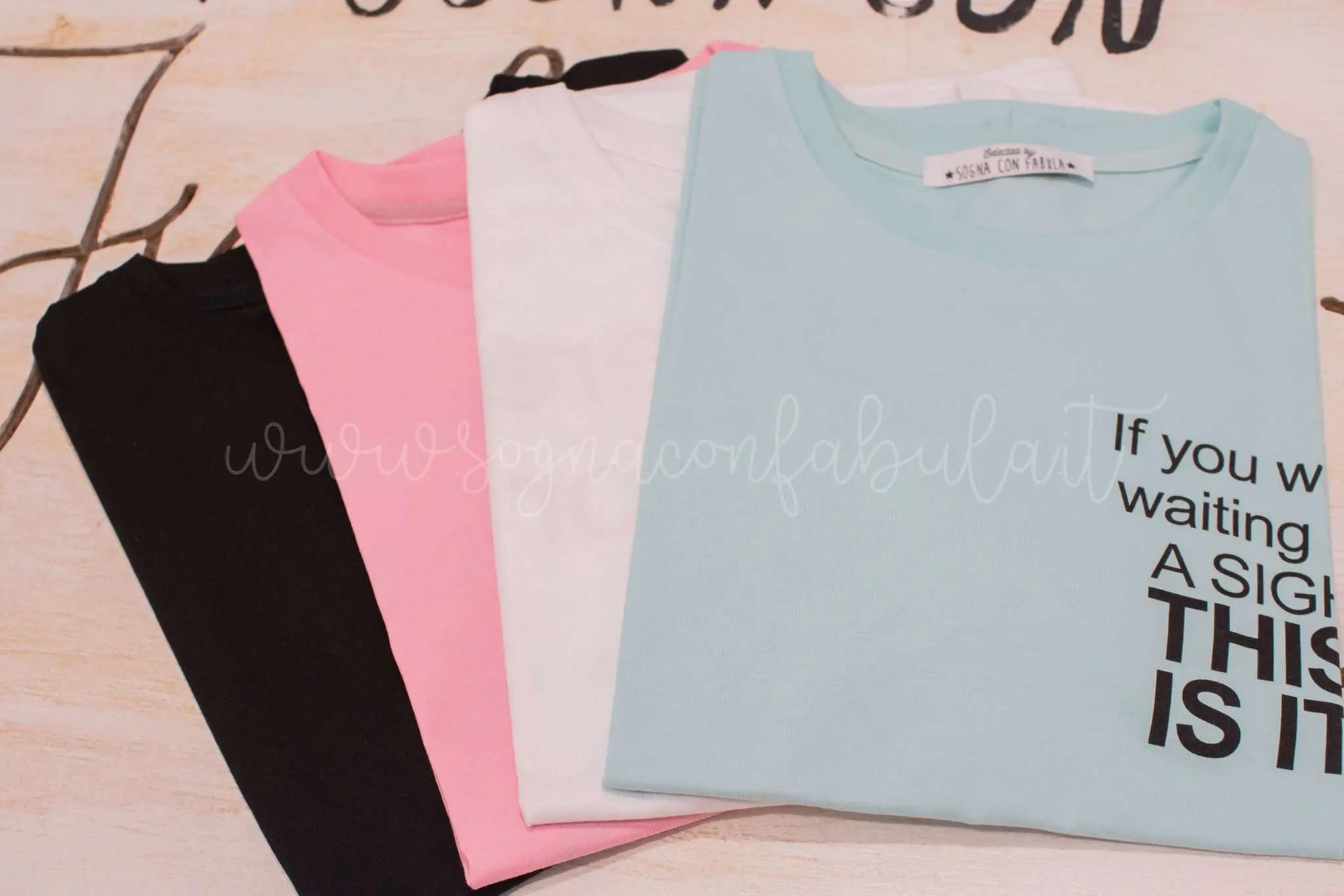 T-shirt "This is it" Sogna con Fabula